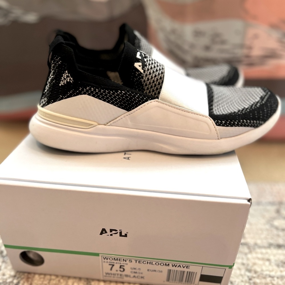 APL Women's TechLoom Bliss